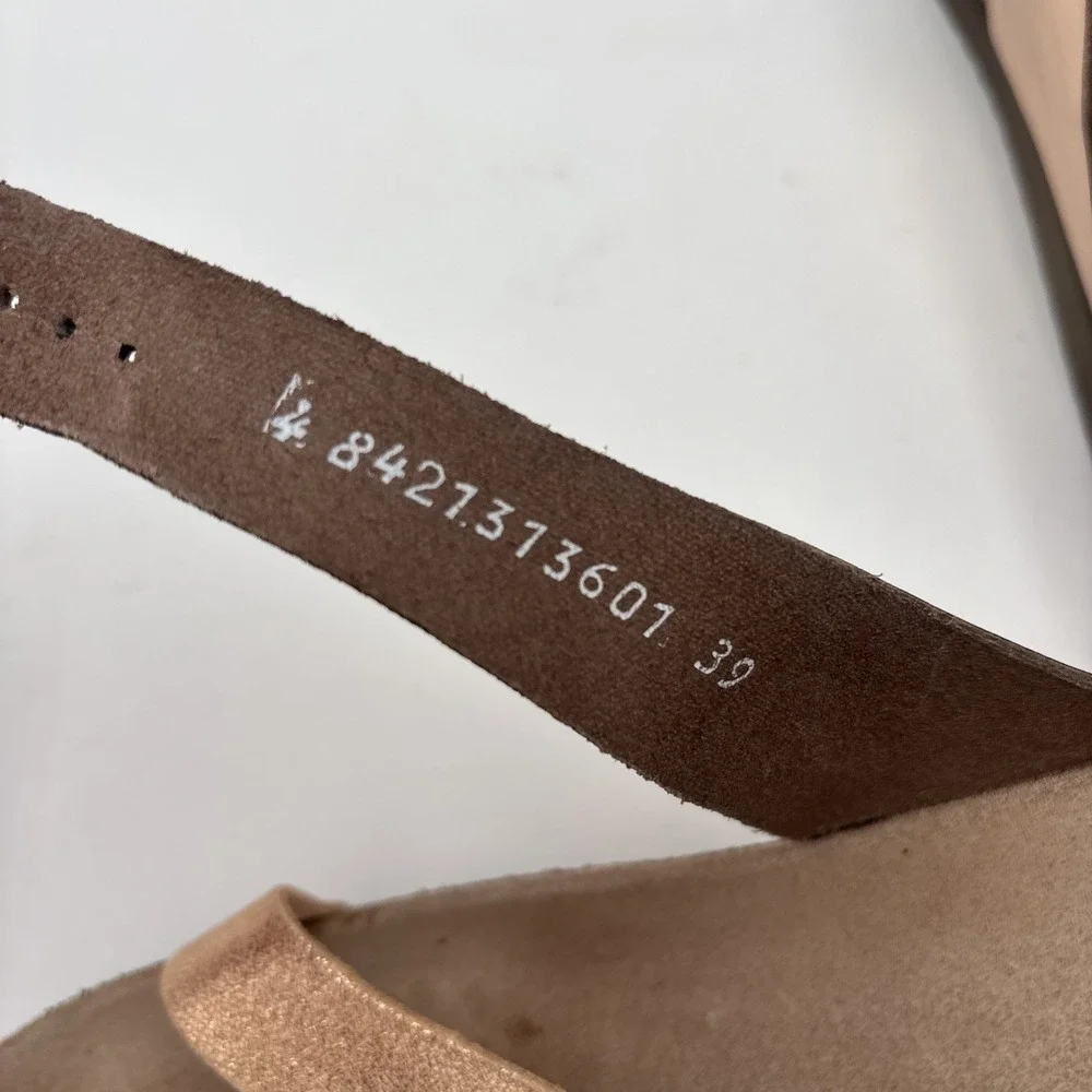 Mephisto  Helen Golden Sandals ladies size 8 Eur 39